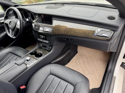 2012 Mercedes-Benz CLS 350 3.5L V6 Petrol Engine White Black