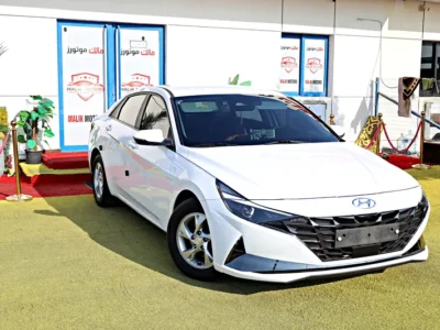 2021 Hyundai Avante Smart 4 Cylinder Engine White Black Sedan