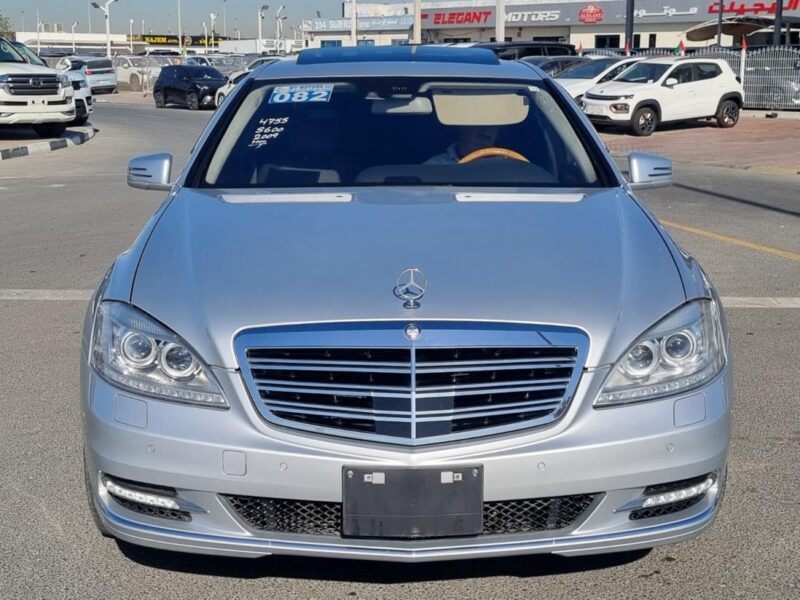MERCEDES-BENZ S 600 2009 5.5-liter twin-turbo V12 Engine Silver Black