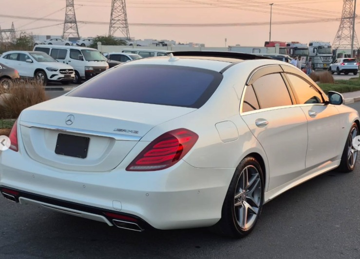 2014 MERCEDES BENZ S550 V8 White-Black AUCTION GRADE 4/B