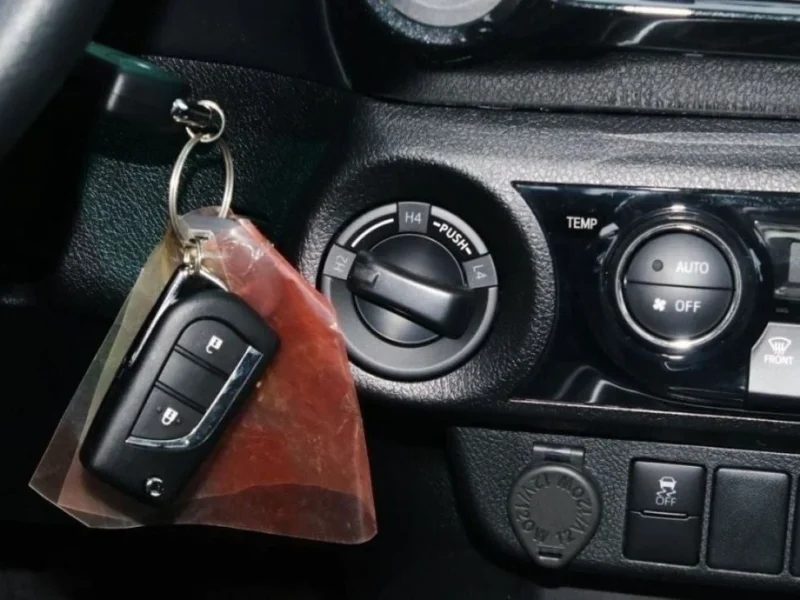 2025 Toyota Hilux 2.4L Diesel MT 4 Cylinder Engine White Black