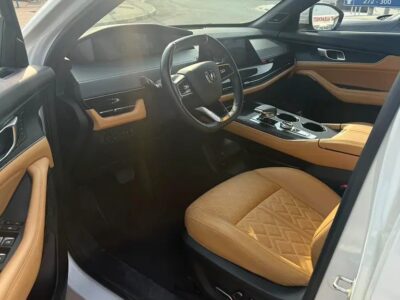 2025 Changan UNI-K Platinum 2.0L Turbo AWD Petrol White Tan