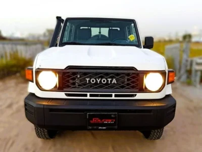 2025 Toyota Land Cruiser Pick Up Double Cabin Diesel 4.2L 6V MT White Grey