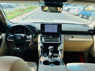 2022 TOYOTA LAND CRUISER White CHASSIS GUARANTEE