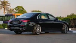 2022 Mercedes-Benz S580 4MATIC 4.0 litre V8 Engine Green Beige