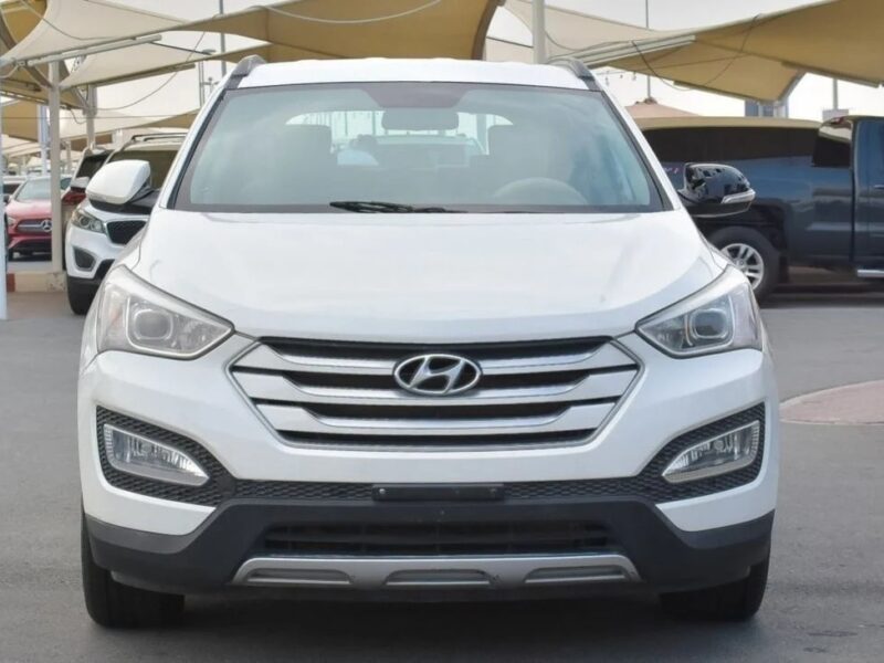2016 Hyundai Santa Fe 4WD SUV Petrol GCC Specs White Beige