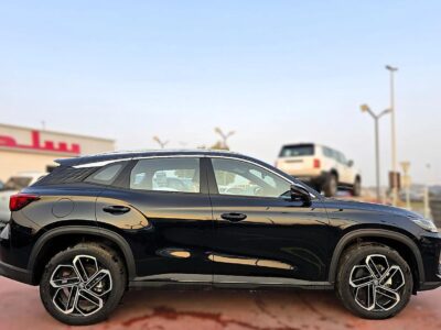 MG One MG One 1.5 LUX SUV FWD 5Doors Black Color 2024