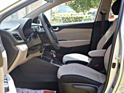 2021 Hyundai Accent GL 4 Cylinder Engine GCC Specs Silver Beige