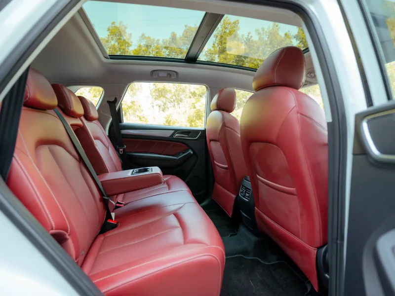 2023 MG RX5 Luxury 4 Cylinder Engine GCC Specs White Red AWD