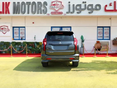 2022 Mitsubishi Montero Sport GLS 2WD 6 Cylinder Engine Grey Black