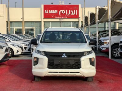 2022 Mitsubishi L200 S/C Manual GCC White-Grey