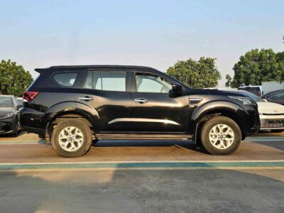 2023 Nissan Xterra SE 2.5L V4 4WD SUV Black 7-Seater