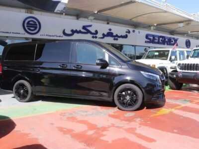 Mercedes-Benz V 300 Diesel 4Matic Exclusive Long 2023 Black Full Option