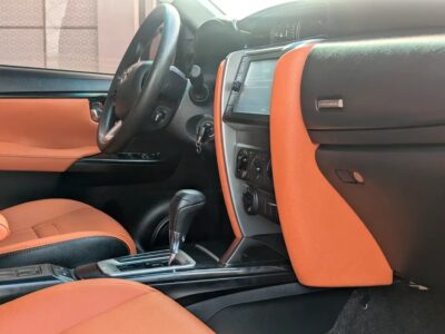 2022 Toyota Fortuner EXR 4X4 V4 2.7L GCC IN EXCELLENT CONDITION White Brown