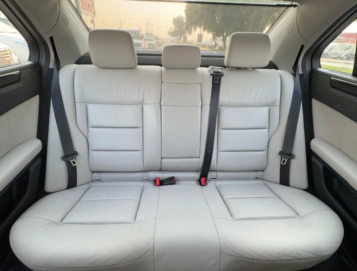 2013 Mercedes-Benz E350 V6 Very Clean Car