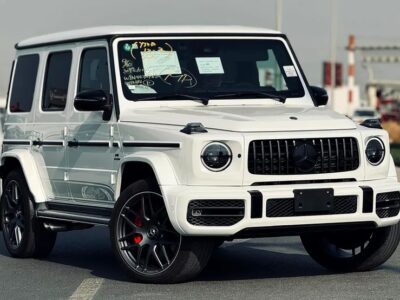 2023 Mercedes-Benz G-Class G 63 AMG 8 Cylinder Neat & Clean Car White Red