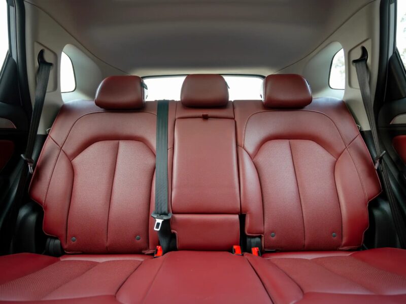 2022 MG RX5 Luxury 1.5 litre 4 Cylinder Engine GCC Specs Silver Brown