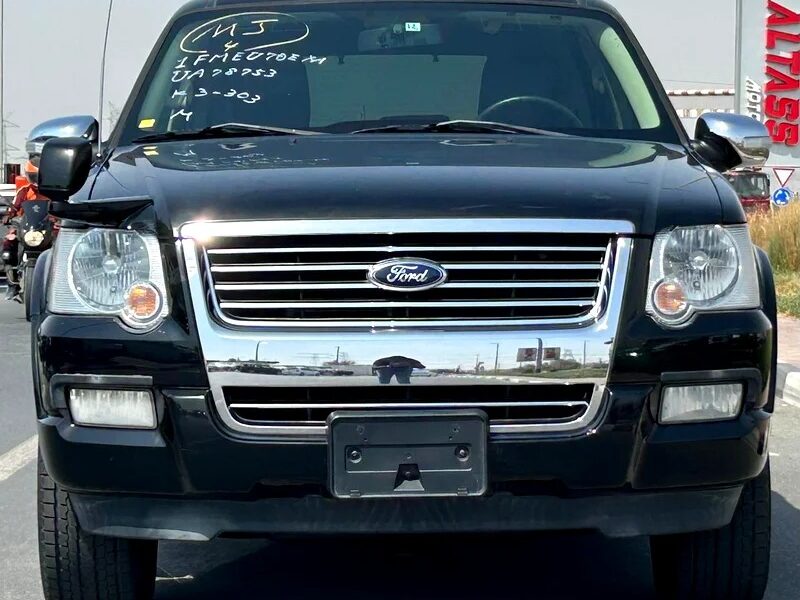2010 Ford Explorer XLT 6 Cylinder Engine Neat & Clean Car Black
