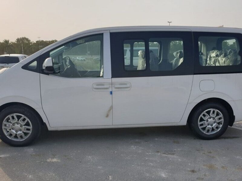 2024 Hyundai Staria 3.5 litre V6 Engine PETROL White Grey