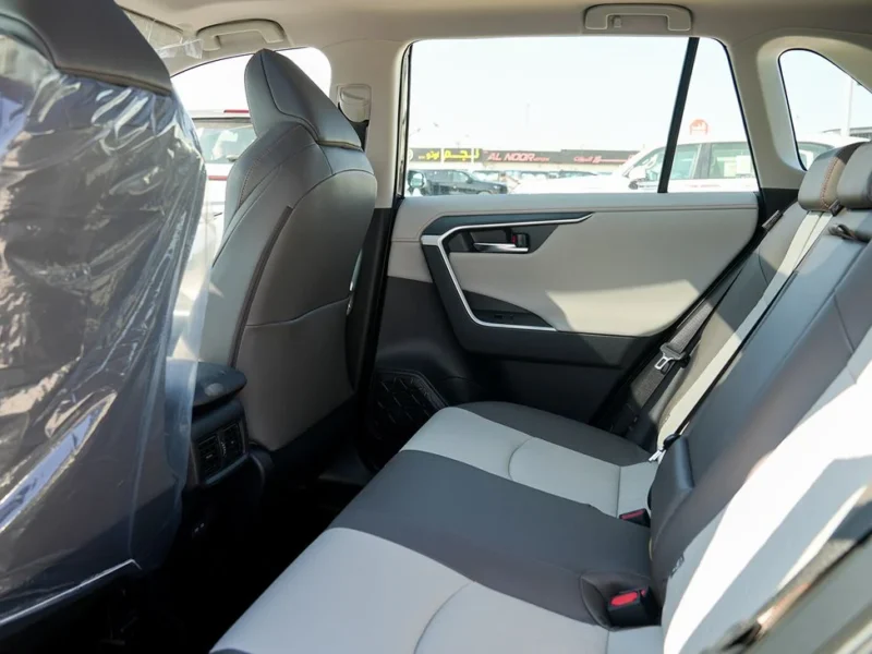 2025 Toyota RAV 4 4 Cylinder Engine Petrol Black Grey GCC Specs