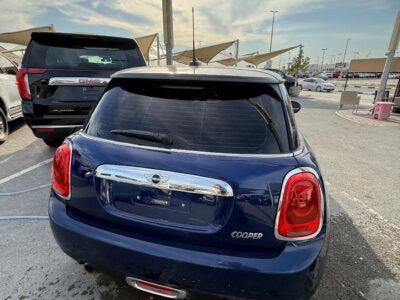 2015 Mini Cooper D Countryman 2.0L Petrol Blue Black Hatchback