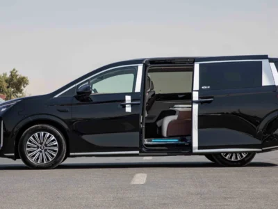 2025 BYD Xia DM-I 180KM EXELLENCE EDITION Hybrid Van Black Beige