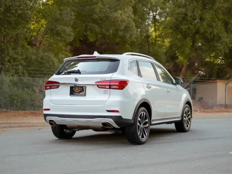 2023 MG RX5 Luxury 4 Cylinder Engine GCC Specs White Red AWD