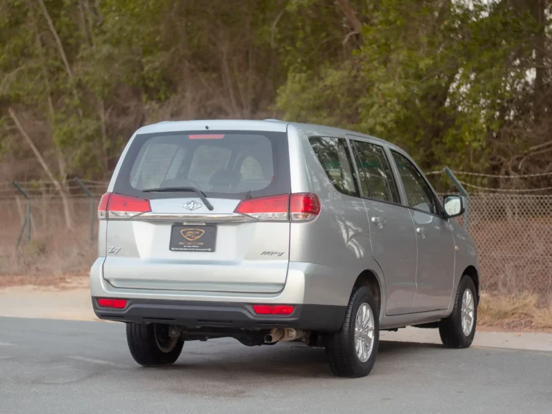 2020 CMC Z7 Standard 4 Cylinder Engine FWD GCC Specs Grey Black