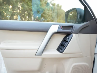 2022 Toyota Prado GXR 6 Cylinders Engine White Beige GCC Specs 4WD