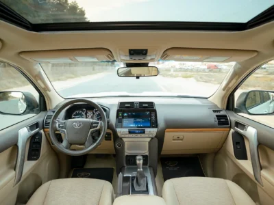 2022 Toyota Prado VXR 6 Cylinder SUV GCC Specs White Beige 4WD