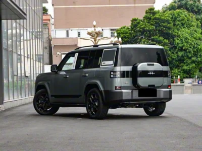 2025 BYD Leopard Titanium 7 ULTRA EDITION SMART DRIVING EDITION Green Orange