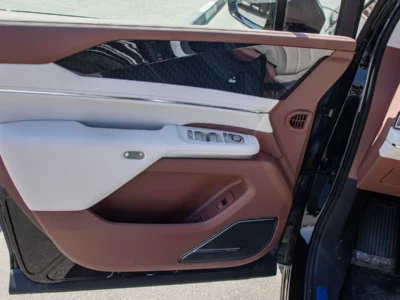 2025 BYD Xia DM-I 180KM EXELLENCE EDITION Hybrid Van Black Beige