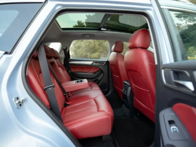 2022 MG RX5 Luxury 4 Cylinder Engine Silver Brown GCC Specs AWD