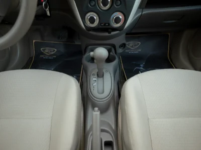 2024 Nissan Sunny SV 4 Cylinders Engine White Beige GCC Specs FWD