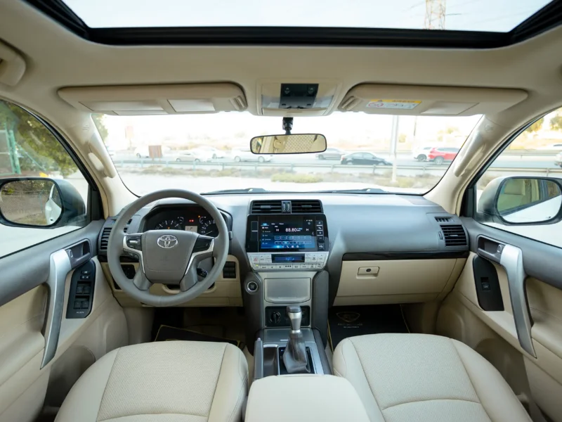 2022 Toyota Prado GXR 6 Cylinders Engine White Beige GCC Specs 4WD