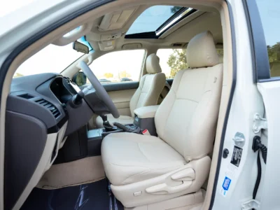 2022 Toyota Prado GXR 6 Cylinders Engine White Beige GCC Specs 4WD