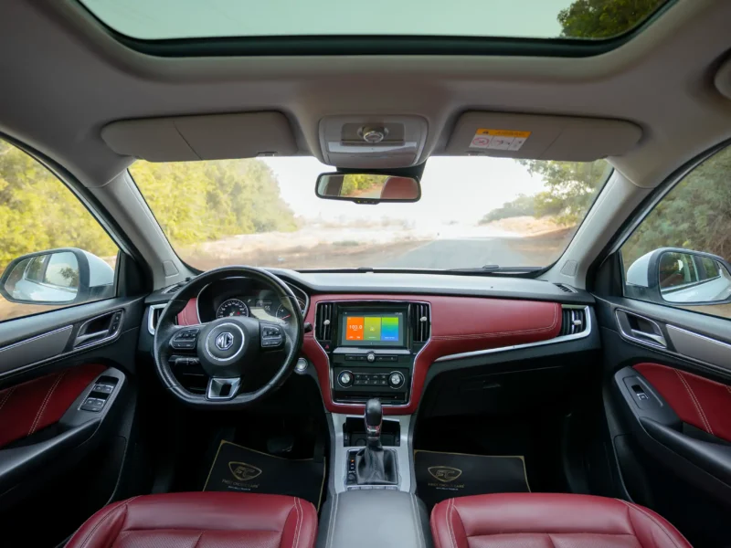 2023 MG RX5 Luxury 4 Cylinder Engine GCC Specs White Red AWD