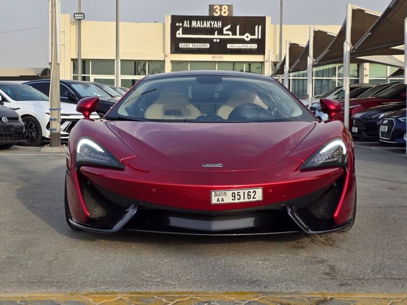 McLaren 570 GT Model 2017 Powerful V8 Twin-Turbo Engine Red Beige