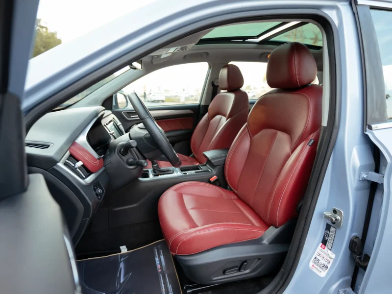 2022 MG RX5 Luxury 4 Cylinder Engine Silver Brown GCC Specs AWD