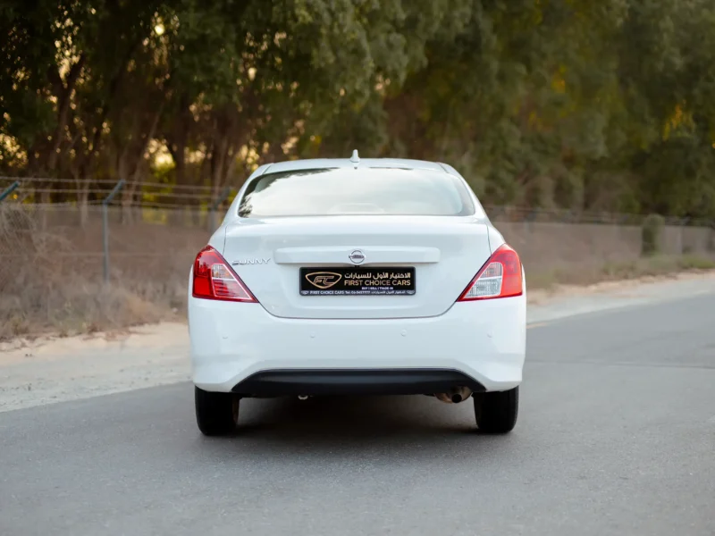 2024 Nissan Sunny SV 4 Cylinders Engine White Beige GCC Specs FWD