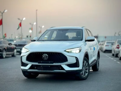 2024 MG HS 20T 1.5 litre 4 Cylinder Engine Petrol Manual White Black