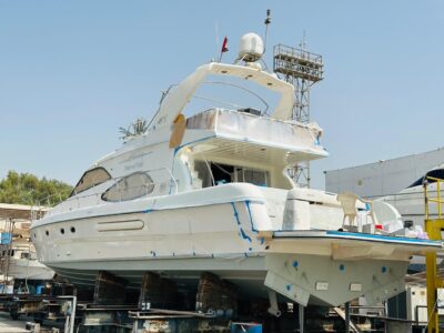 Yacht Charters Rental 