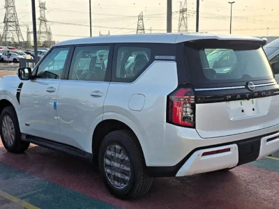 2025 Nissan Patrol Nissan Patrol LE T1 3.5L V6 Turbo 4WD White Black