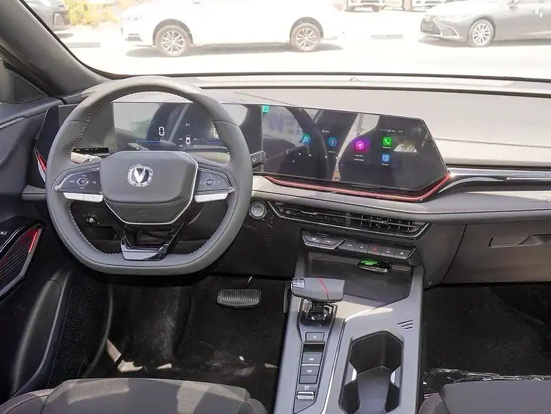 2024 Changan X5 Plus 1.5L 4 Cylinders Engine FWD Petrol White Black