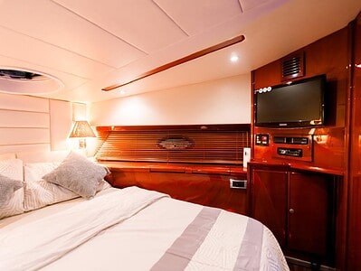 Rental Yacht Charters Dubai UAE