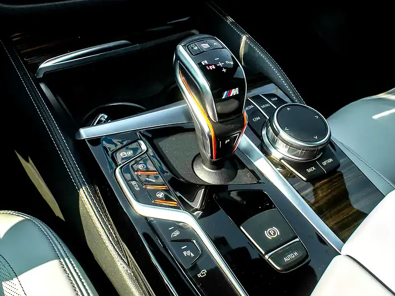 2018 BMW M5 Standard IMMACULATE CONDITION Blue Beige