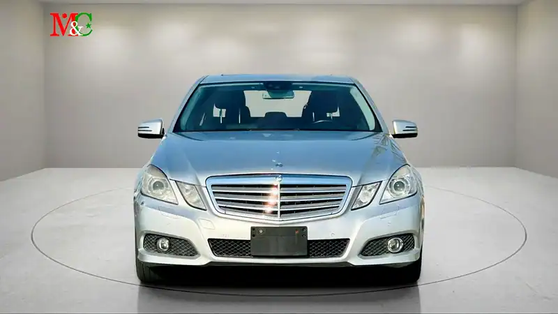 2010 Mercedes-Benz E-Class E 350 6 Cylinders Engine Silver Black Sedan