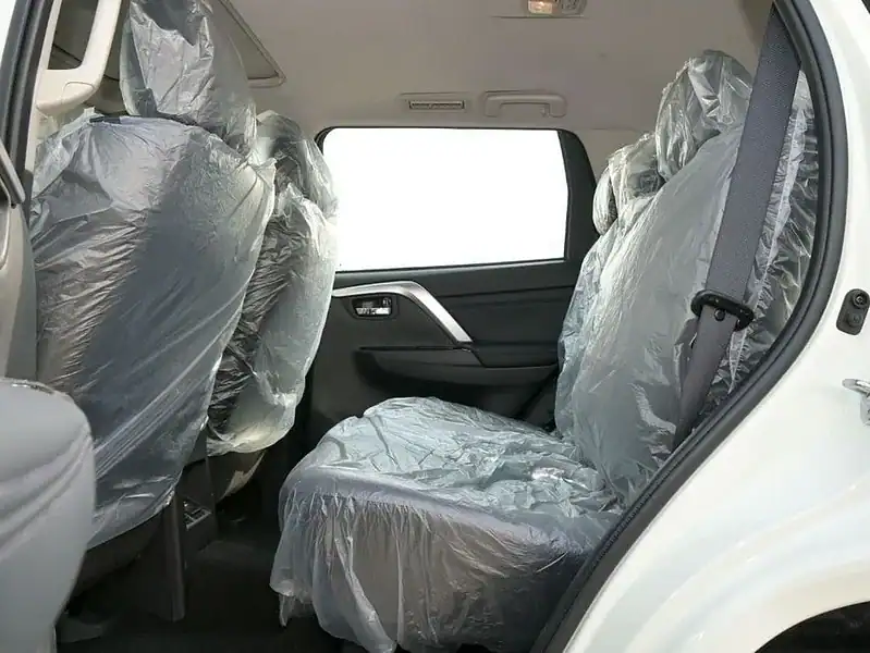 2025 Montero Sport 3.0L 4WD Petrol White Black GCC Specs