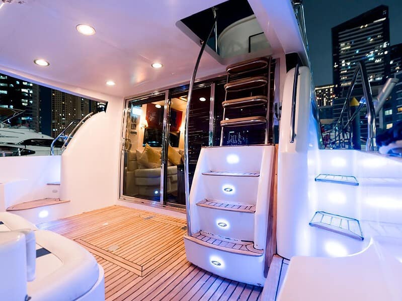 Rental Yacht Charters Dubai UAE