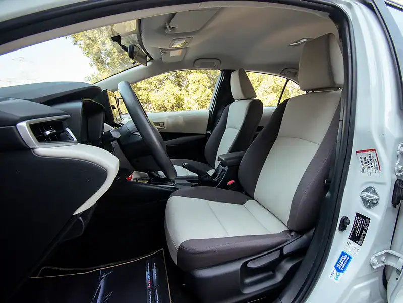 2022 Toyota Corolla XLI 1.6L 4 Cylinders Engine White Grey GCC Specs